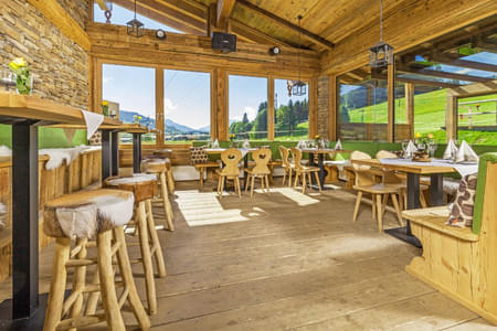Executive-Lounge & Rockbar  Bild 1