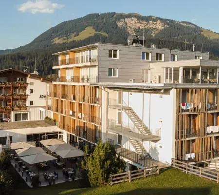 6 - AUGUST_SENTIDO_KAISERFELS_FOTOKARUSSELLMELANIE